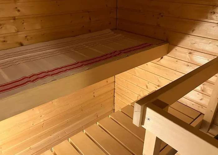 Beautiful With Sauna, Balcony * Раума